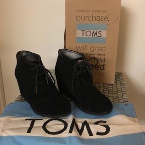 Toms - Desert Wedge (Black Suede)